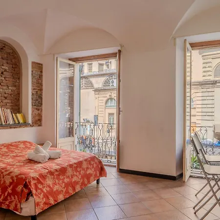 Lovingenoa Ducale Cast Iron Apartment *