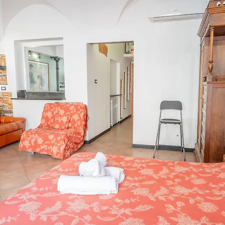 Apartment Lovingenoa Ducale Cast Iron *